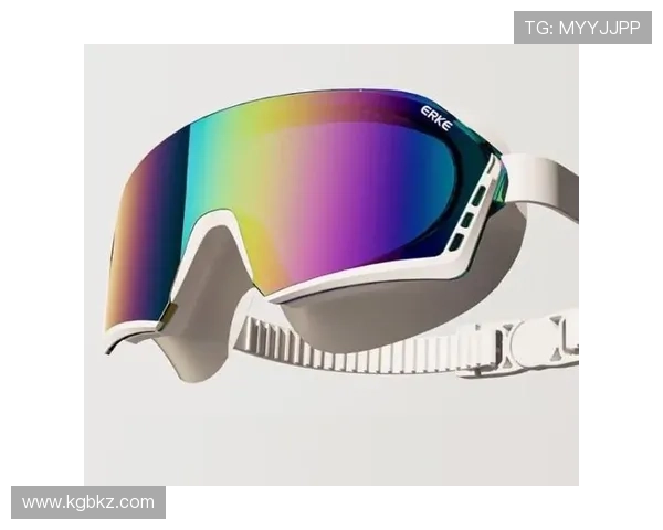 如何选择与使用游泳镜防雾功能提升泳池体验的实用技巧